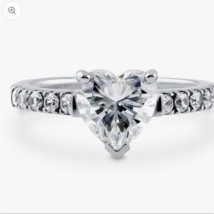 Solitaire 1.7ct Heart CZ Ring in Sterling Silver